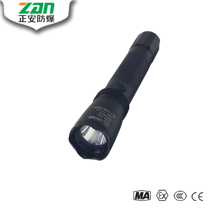 JW7623微型強光電筒產品照片